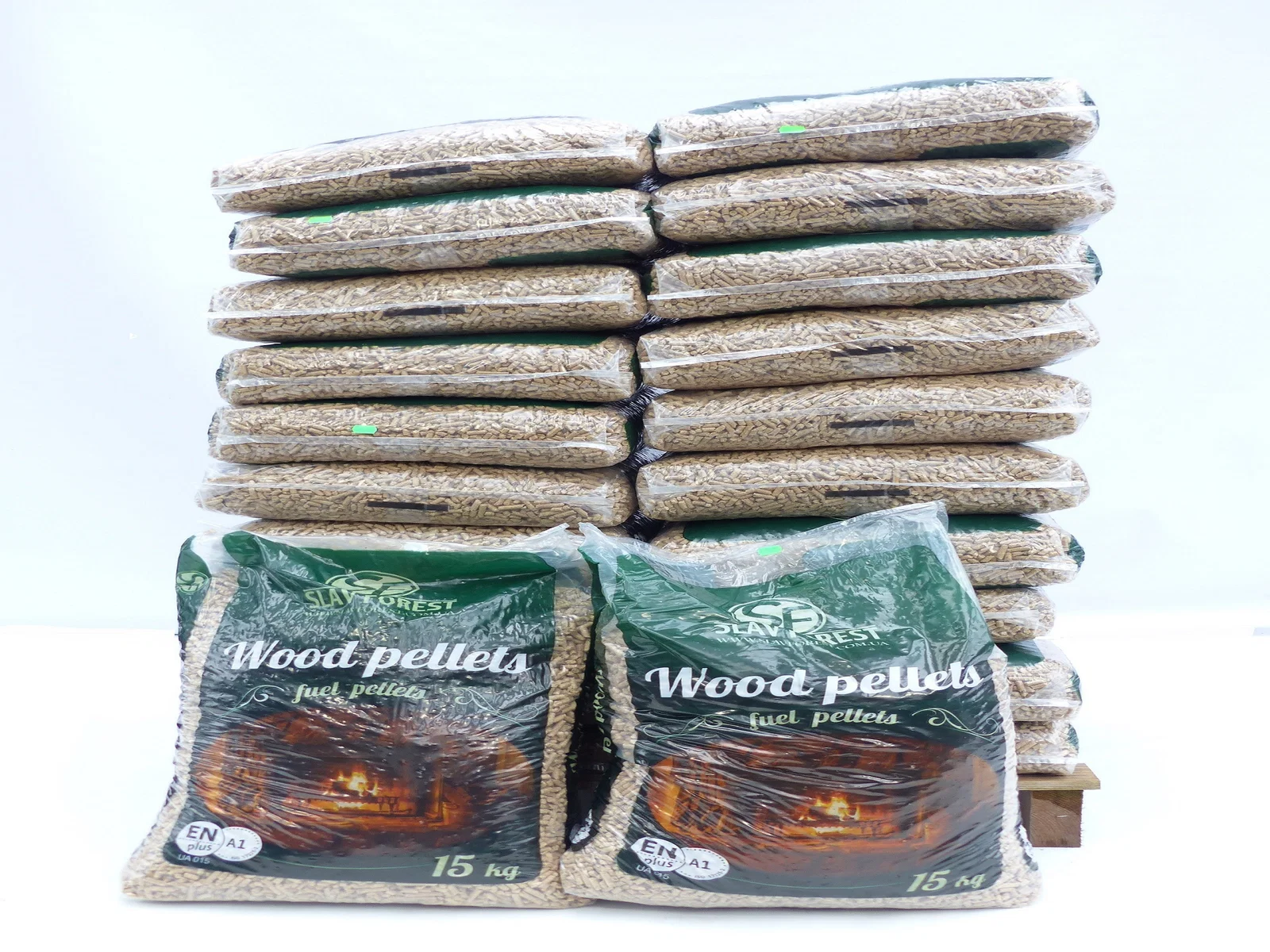 6ae0dfd53083074f5307e5091cd87ff0.webp Premium Holzpellets ENplus A1 300 kg (20 x 15 kg) – Image 1